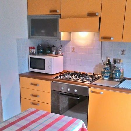 Affittacamera Pavia L&T Bagian luar foto